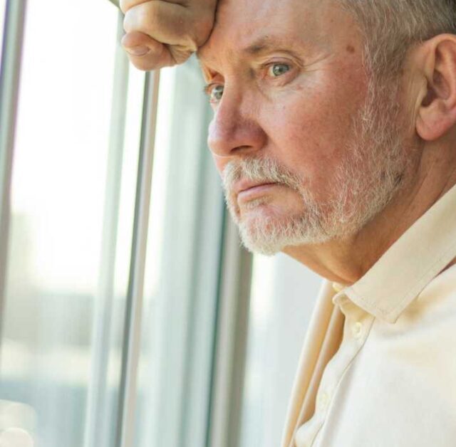 Male Fertility and Age: How It Impacts Conception