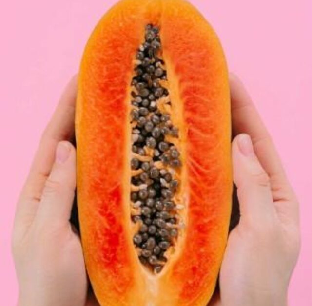 Can Papaya Cause Miscarriage in Early Pregnancy?